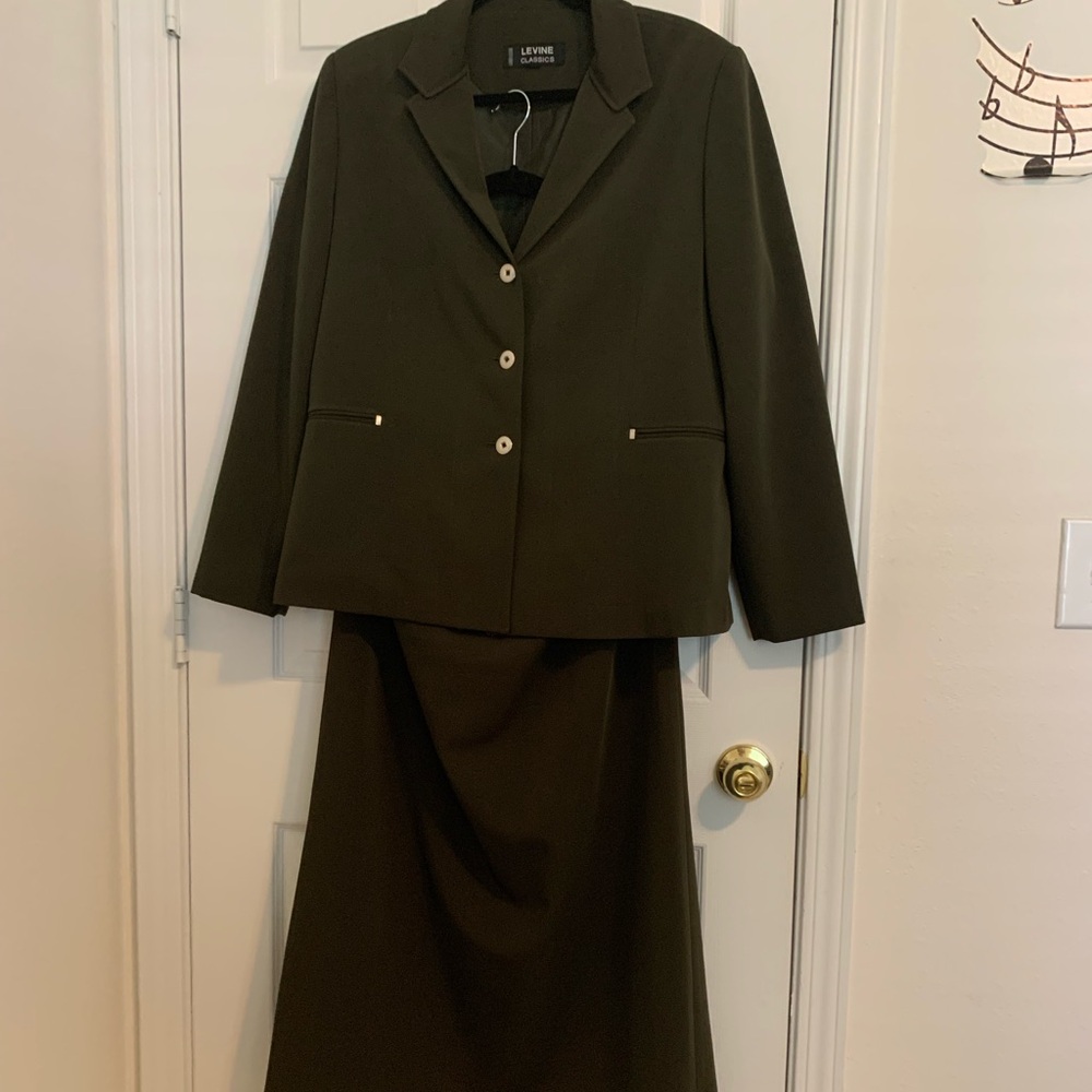 Levine Classic Maxi 2pc. Skirt and Blazer